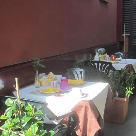 住宿加早餐酒店 Libano 3*